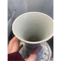 Chinese Qing Dynasty famille rose baluster vase decorated with bats, peaches etc with Tongzhi marks H40cm