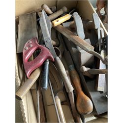 Paramo heavy duty vice, planes, hammers, saws and other tools - THIS LOT IS TO BE COLLECTED BY APPOINTMENT FROM DUGGLEBY STORAGE, GREAT HILL, EASTFIELD, SCARBOROUGH, YO11 3TX