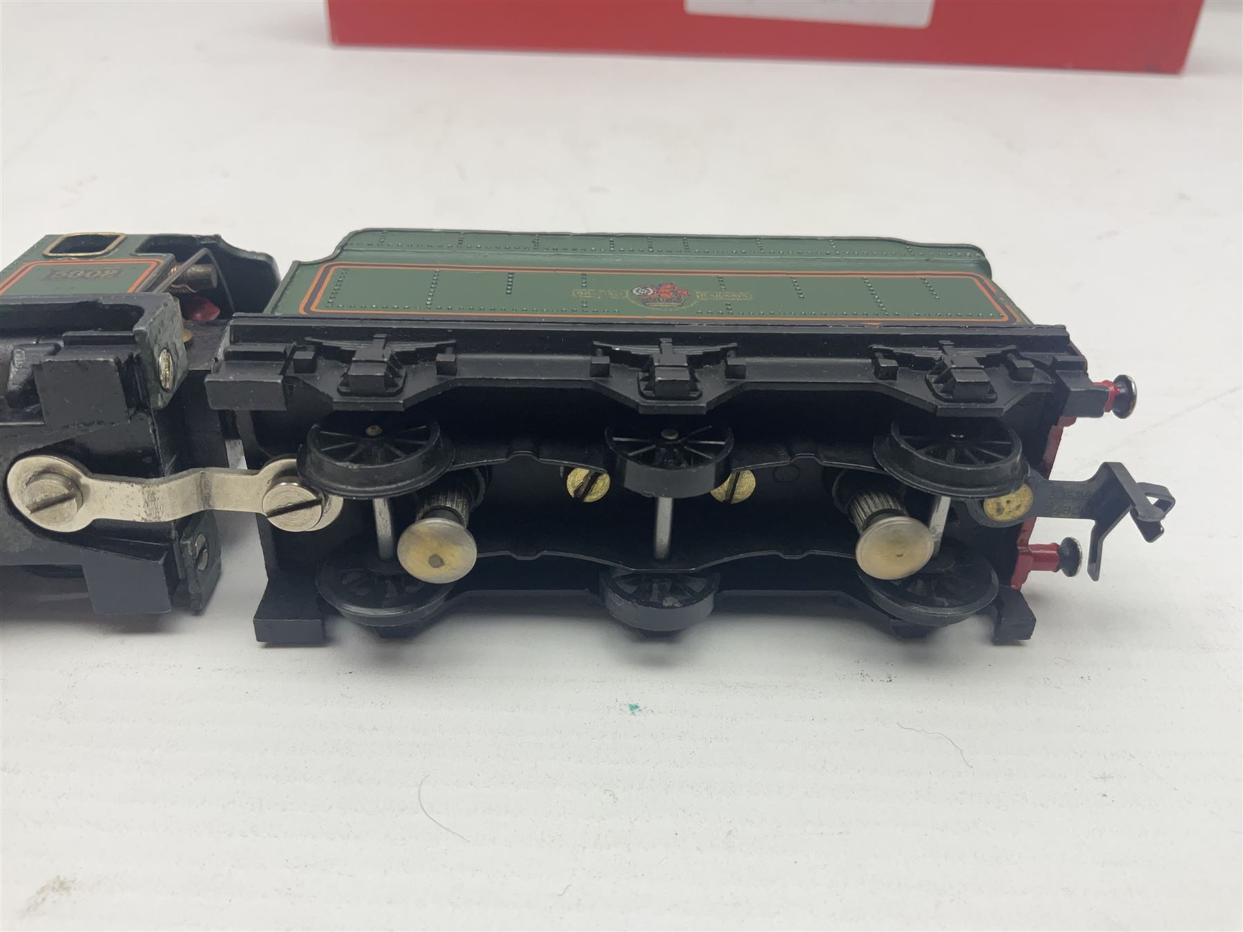 Hornby Dublo - 3-rail Castle Class 4-6-0 locomotive 'Ludlow Castle' No.5002 in lined BR green; in modern unassociated plain red  box