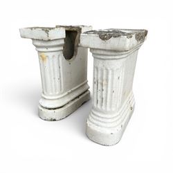 19th century porcelain Belfast sink, raised on two fluted ceramic end supports
