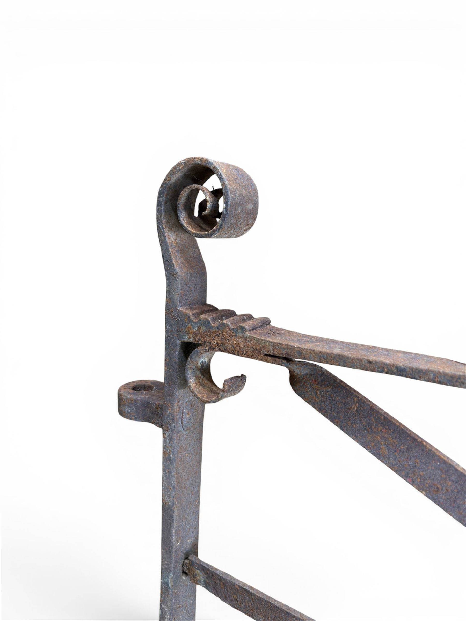 19th century Regency design painted wrought iron country estate gate, strapwork detail with five cast motifs, stamped W & J Rodenhurst, Drayton