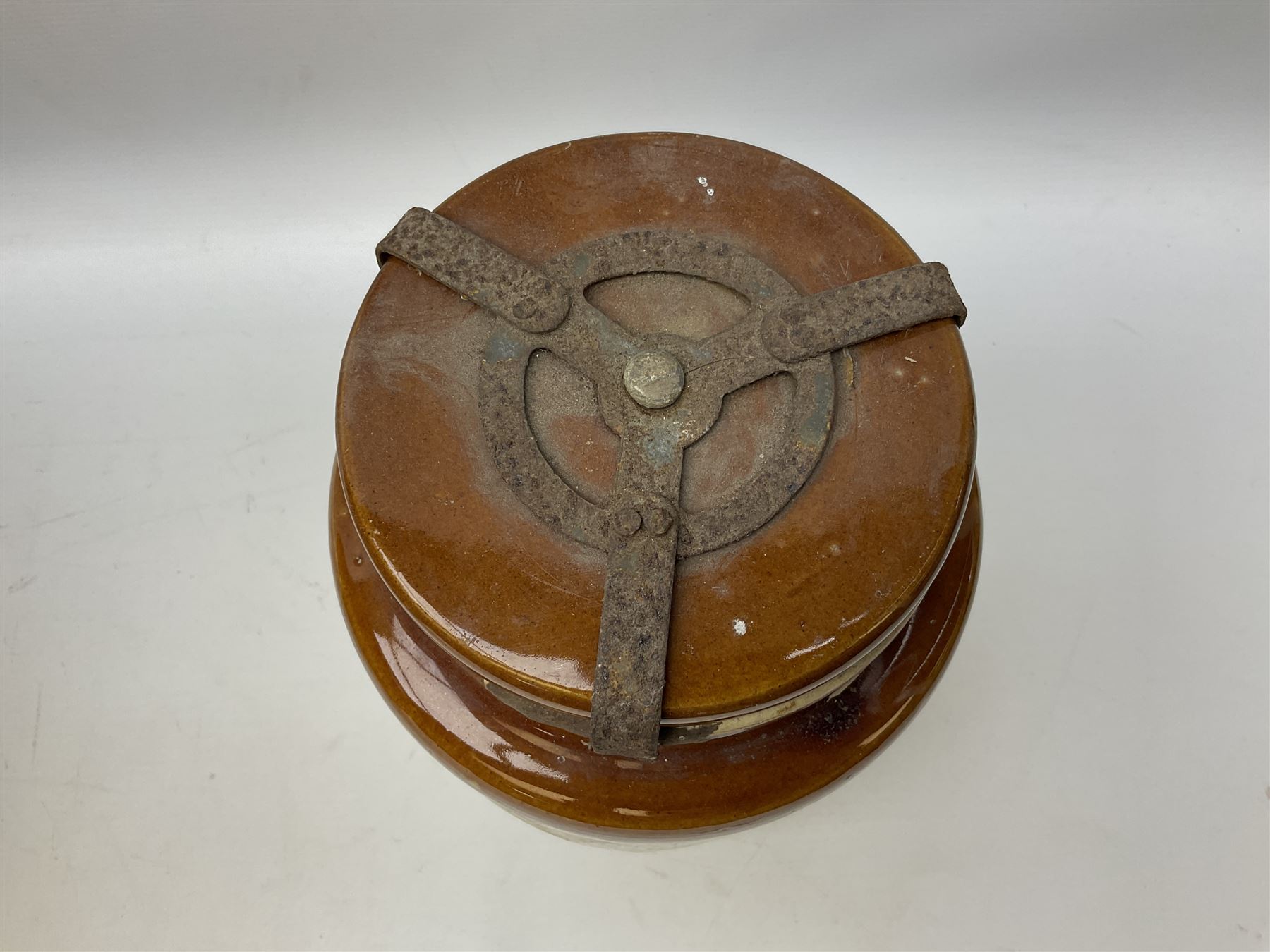 Second World War stoneware jar with airtight lid for ointment - anti-gas and large stoneware twin handled jar and cover, largest example H39cm