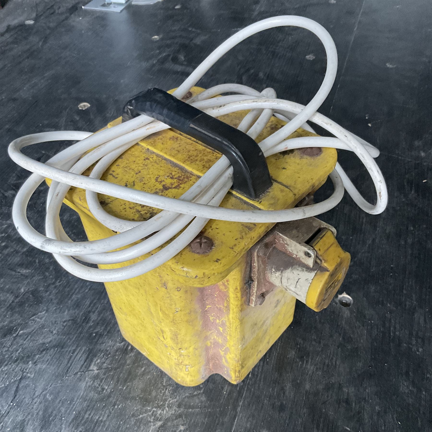 Wolf NW 10 heavy duty drill, 31mm with transformer and circular saw  - THIS LOT IS TO BE COLLECTED BY APPOINTMENT FROM DUGGLEBY STORAGE, GREAT HILL, EASTFIELD, SCARBOROUGH, YO11 3TX