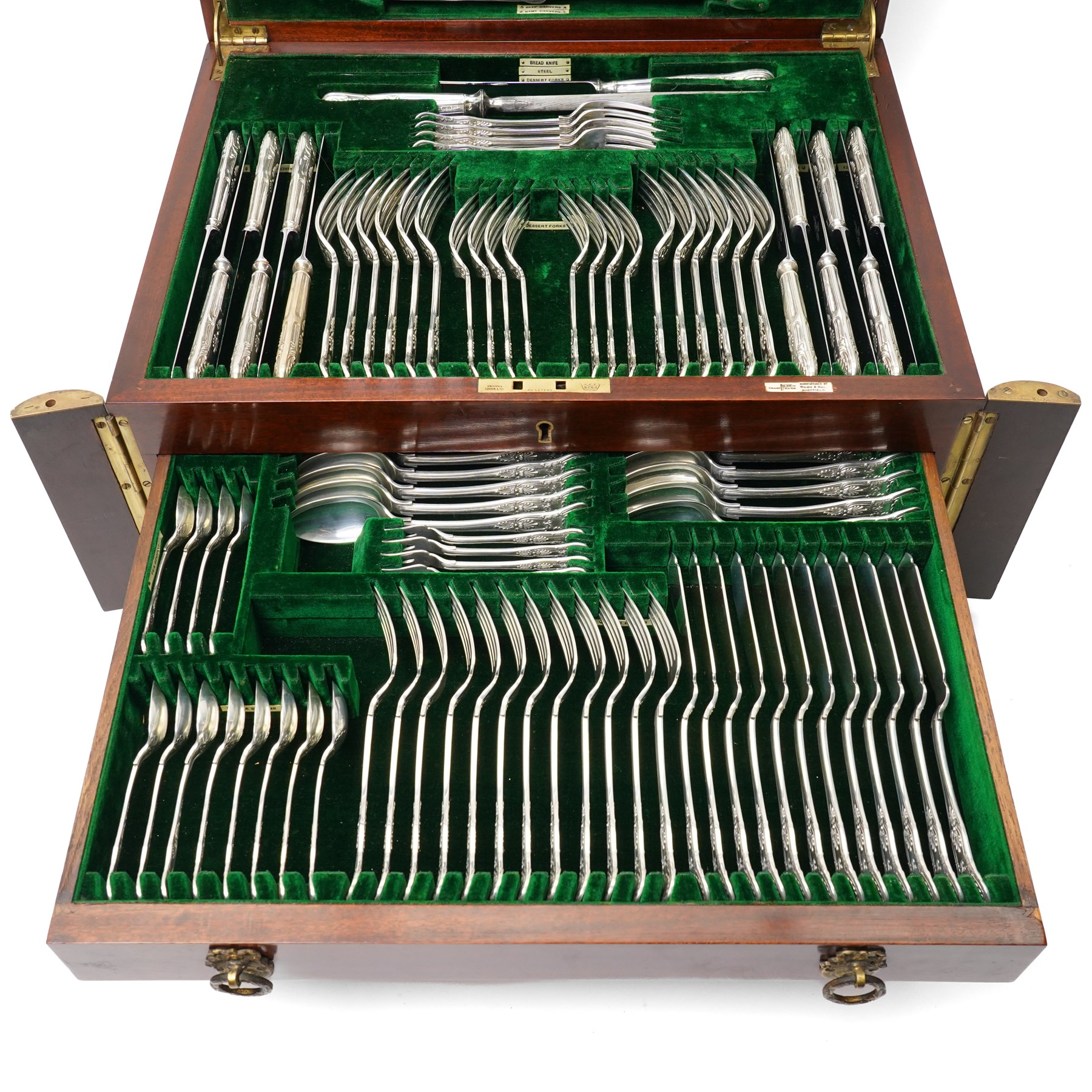 Extensive canteen of silver Kings Pattern cutlery for twelve covers comprising silver handled table and dessert knives, table and dessert forks, fish knives, forks and servers, dessert spoons, soup spoons and table spoons, sauce and soup ladles, salad servers, carving knives and forks etc 134 pieces in mahogany case with countersunk brass handles W49cm Sheffield 1928 Maker Walker & Hall 