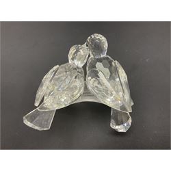 Fourteen Swarovski Crystal bird figures, to include toucan, mandarin duck, swans, parrot, cranes etc 