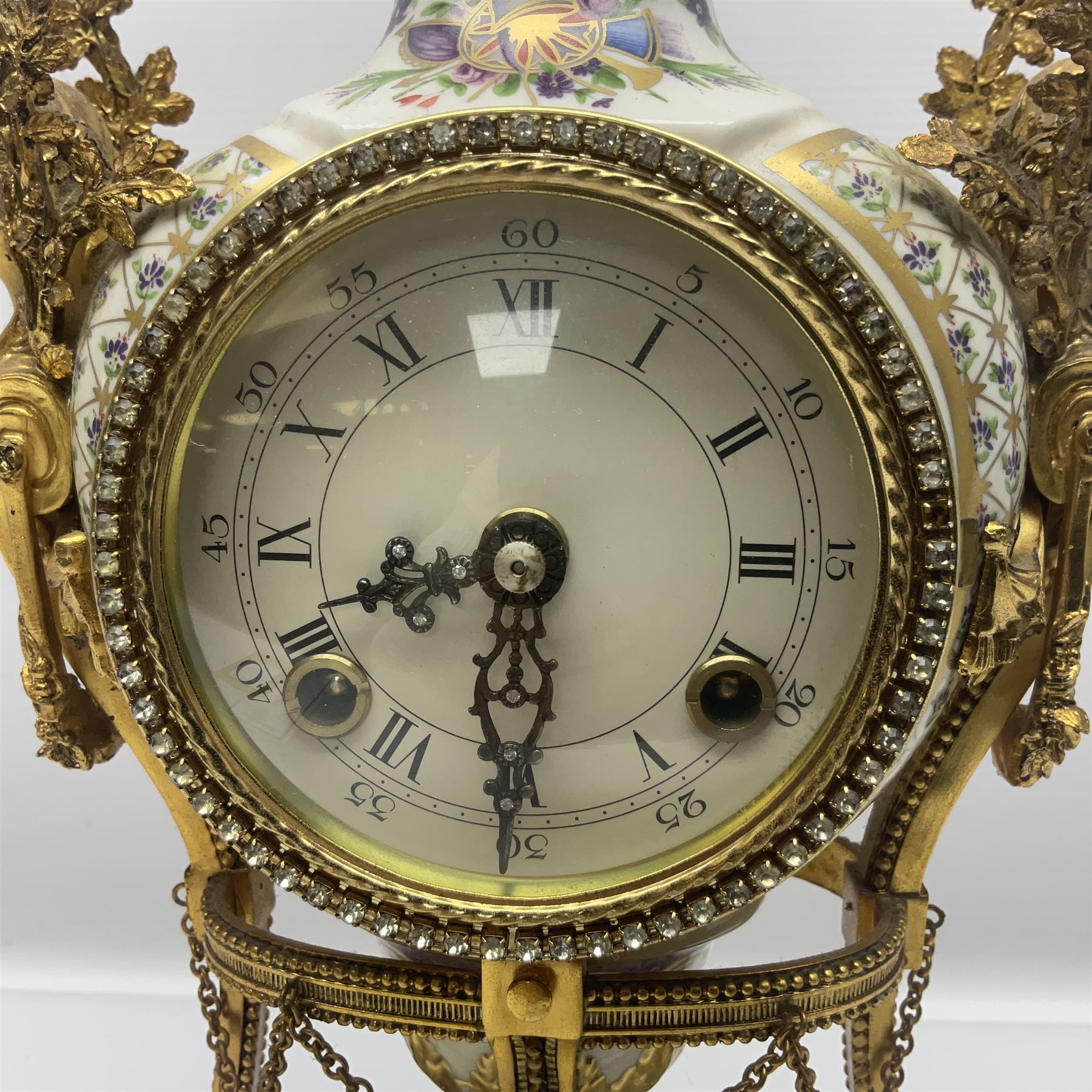 Franklin Mint; Marie Antoinette flowers of Versailles clock, H42cm