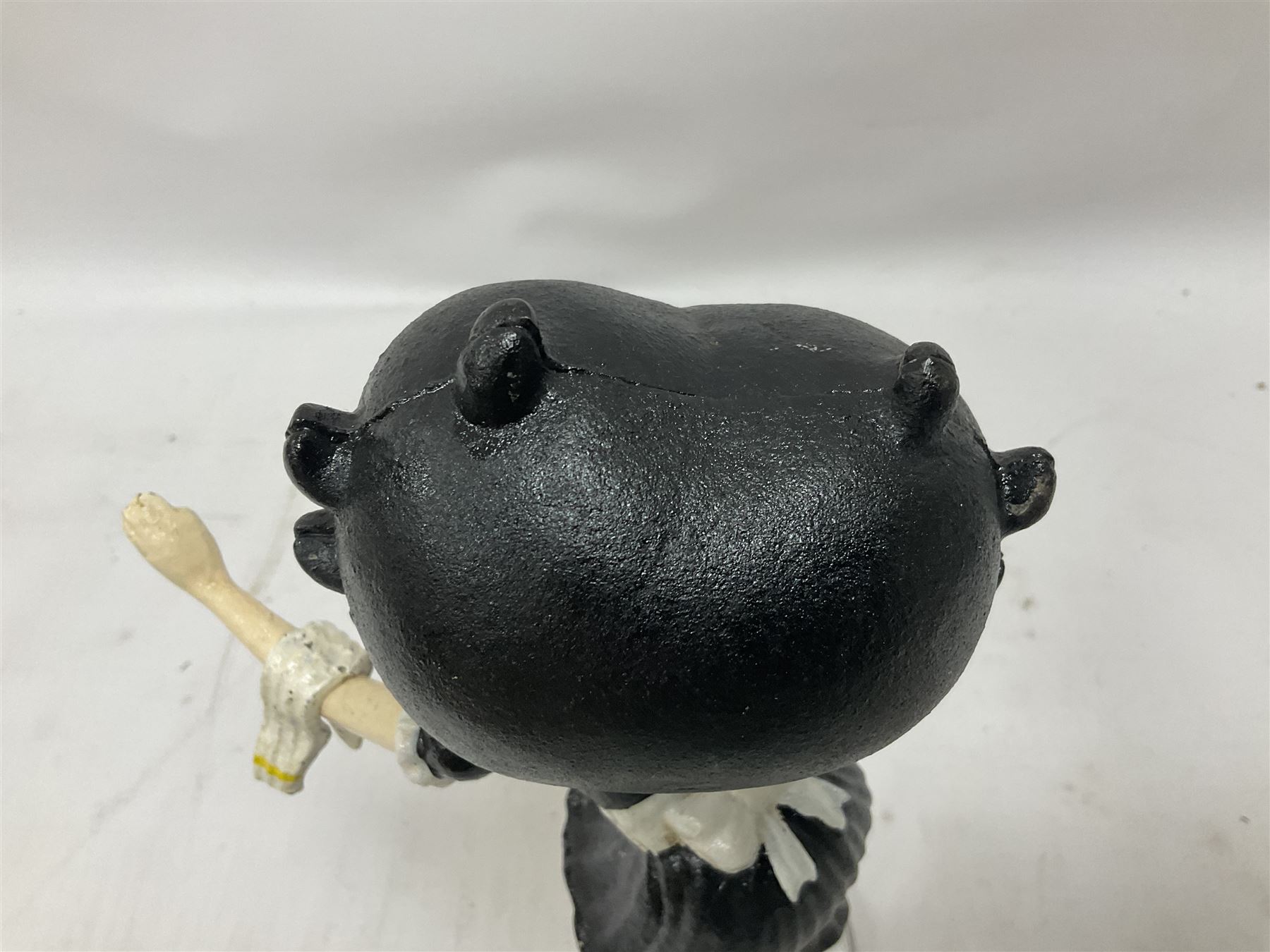 Cast metal Betty Boop, holding a waitress tray, H30cm