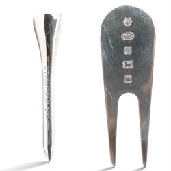 Tiffany & C. - silver golf tee with original bag and box and a silver divot tool Sheffield...