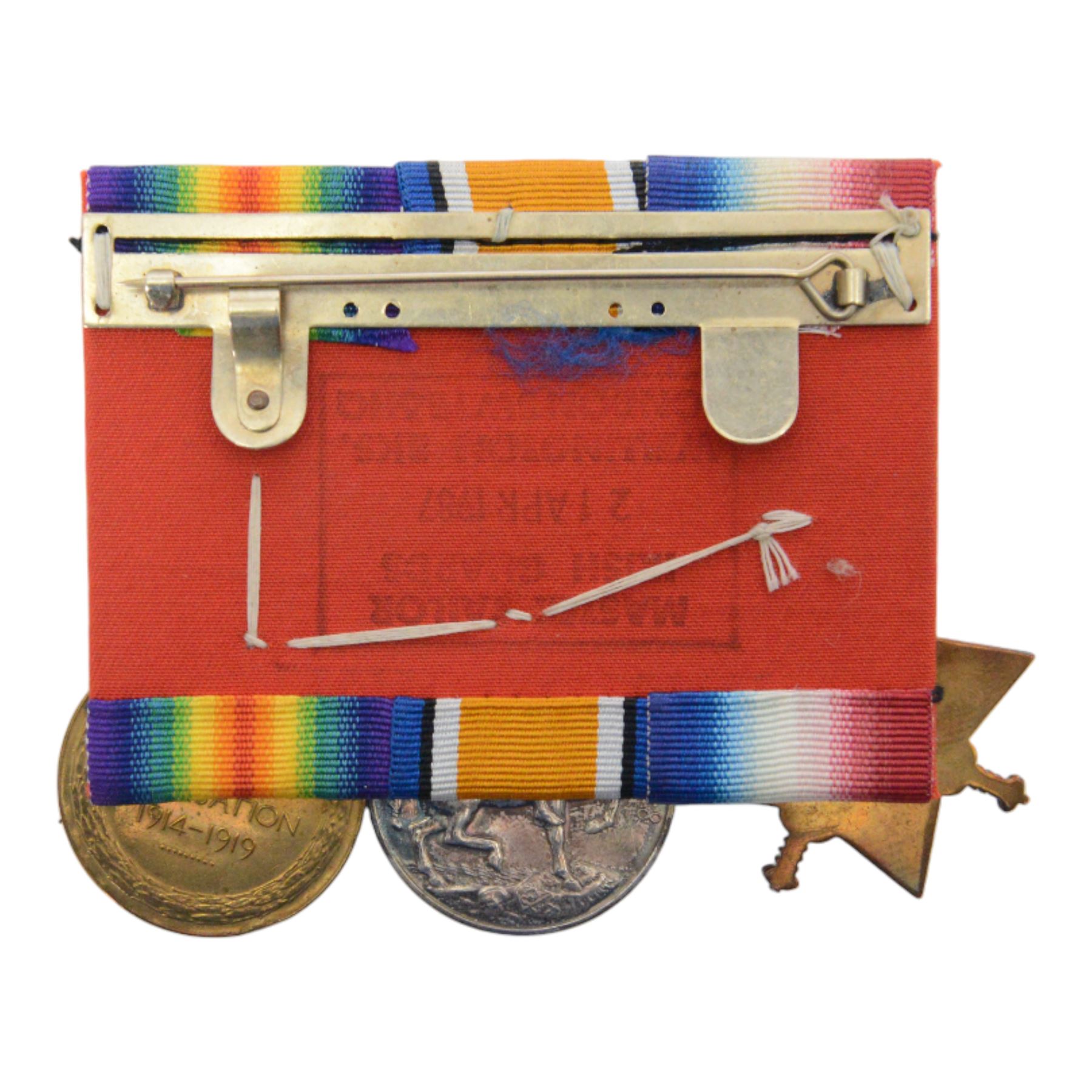 WWI trio medal group, 1914-15 Star, War and Victory medal, awarded to 2631 SJT T.M. Cave. 3- Lond. R, together with two horn snuff boxes
by vendors repute the two snuff boxes were presented to T.M. Cave by his men in the Kings African Rifles at the end of WWI