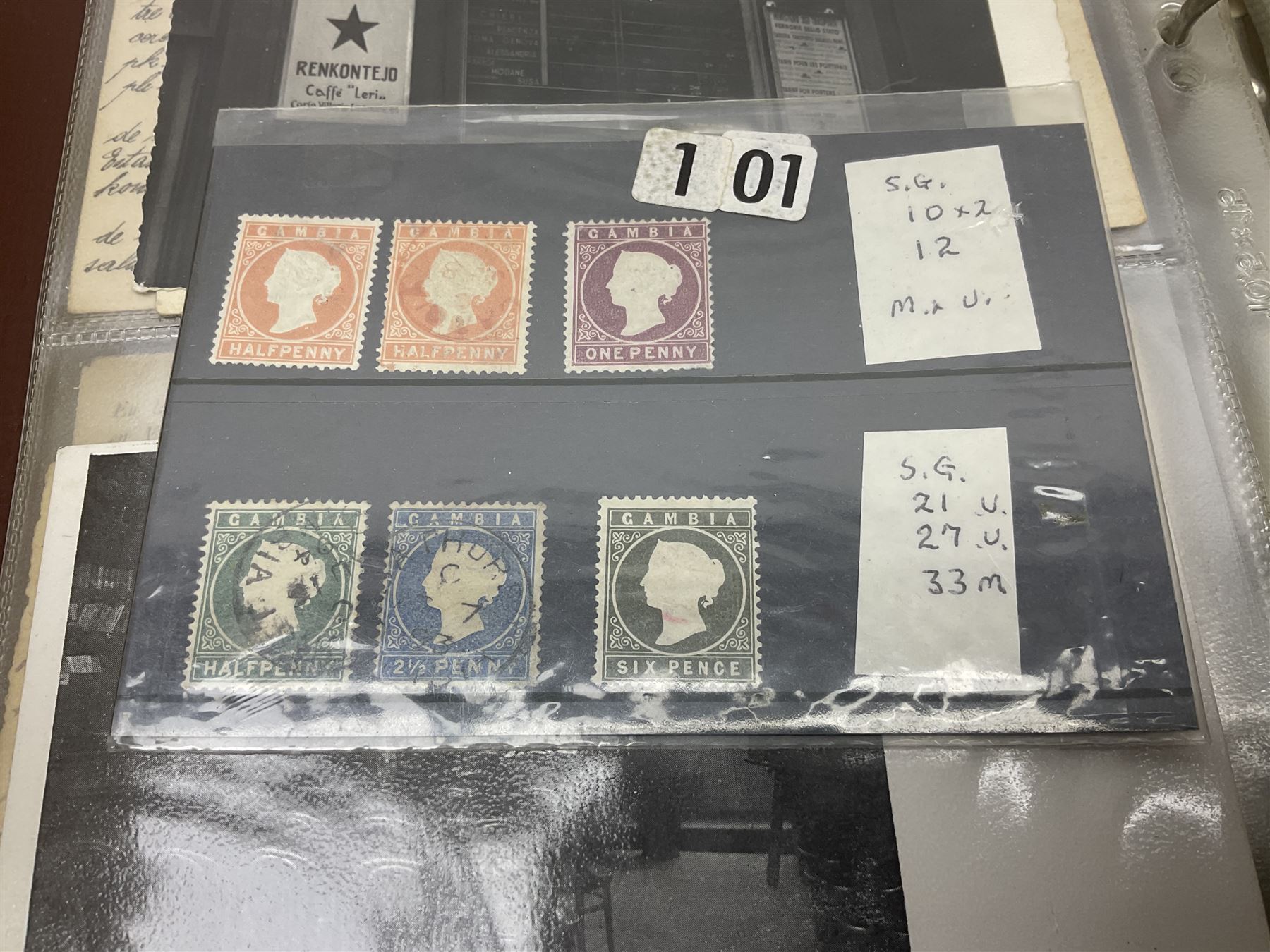Great British and World stamps, including Queen Elizabeth II issues, first day covers, miniature sheets, Egypt, Finland, France, Greece, Honduras, Hungary, India, Italy, Poland etc, housed in various albums, folders and loose, in one box