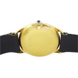 Longines gentleman's 9ct gold manual wind wristwatch, Cal. L847.4, white dial with Roman hour markers, on black leather strap with gilt buckle, boxed with guarantee dated 1980