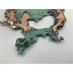 Large free form copper splash, with green patina and polished copper accents, at largest point H15cm, L23cm