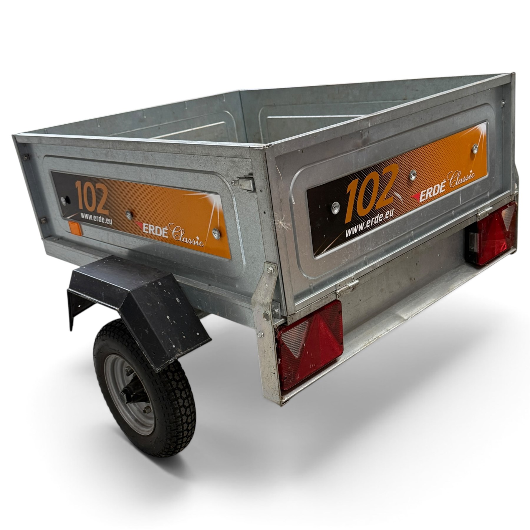 Erde - 102 classic trailer 