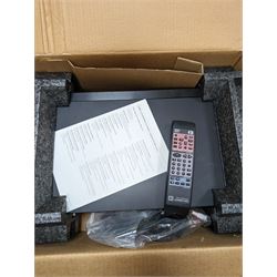 Canon bubble jet printer, i905D, together with a Kodak Photo CD player, PCD865, boxed 