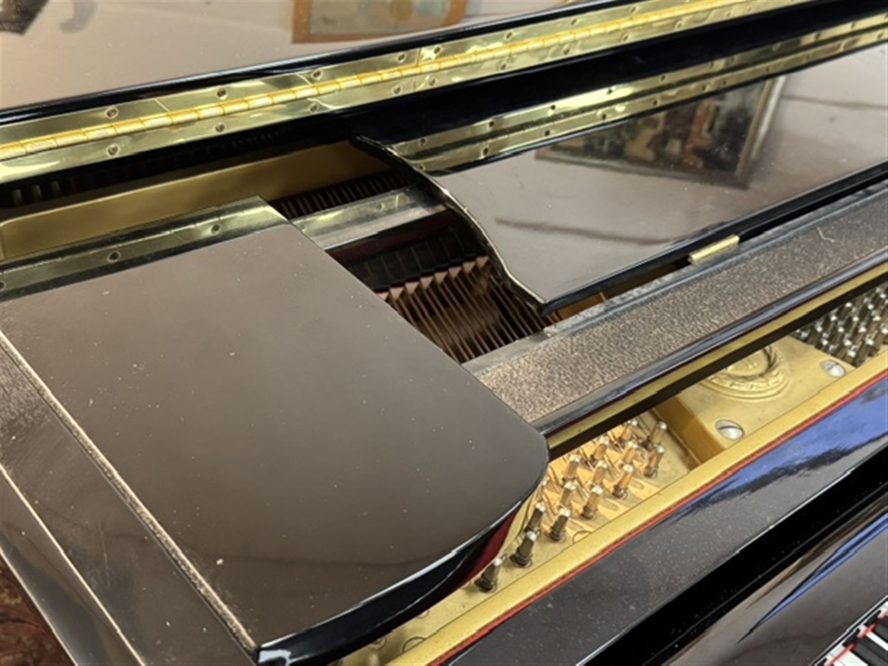 Yamaha - Baby Grand (5' 3