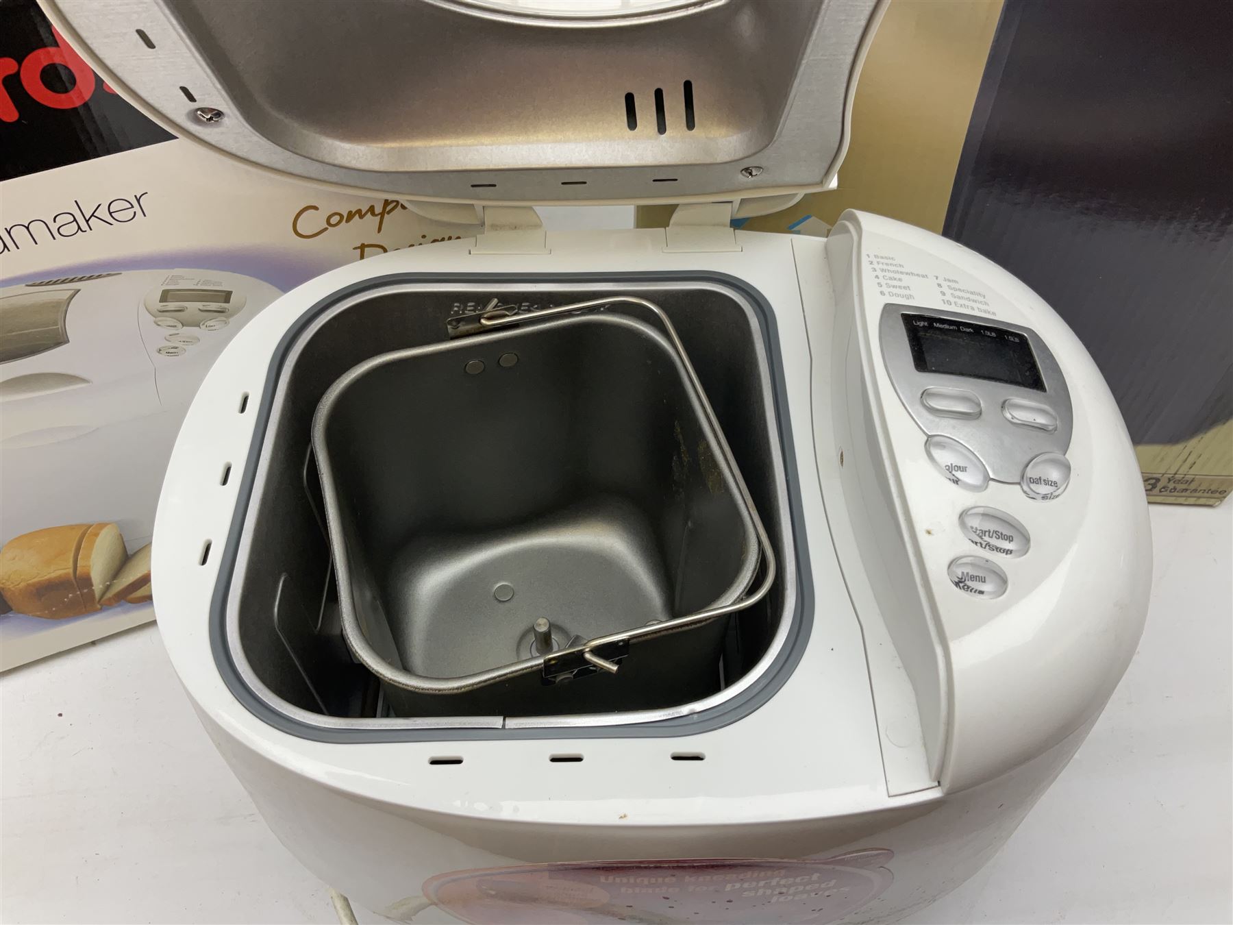 Honeywell dehumidifier HDE020E in original box and Morphy Richards