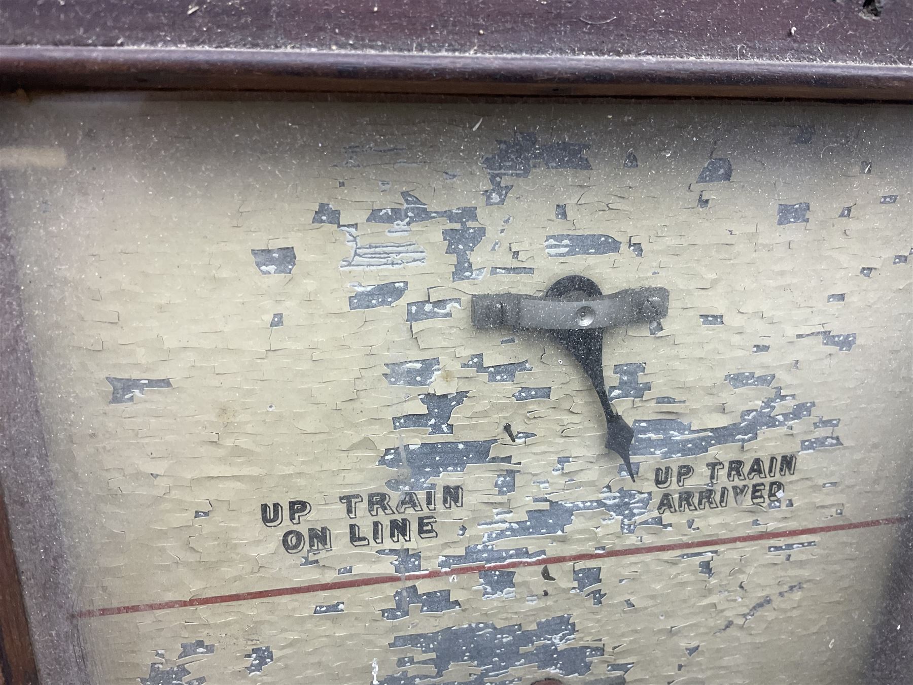 Railway  repeater signal box, with signals for train on line and arrival, H97cm