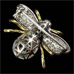  Emerald and diamond gold bee brooch, hallmarked 18ct    
