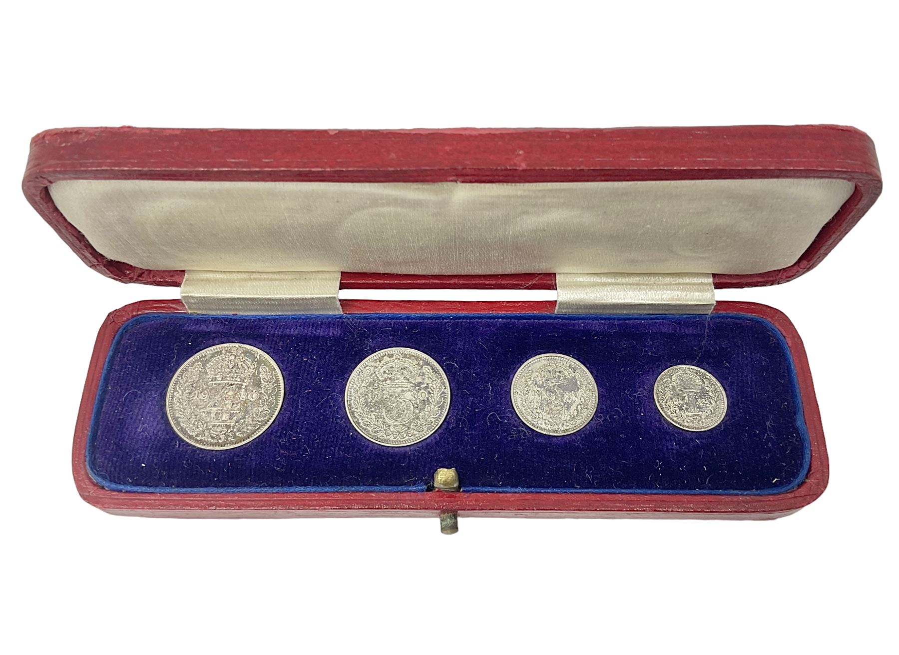 King George V 1930 maundy coin set, cased