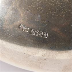 Late Victorian silver muffin dish and cover with fluted rim Sheffield  1899 Maker Mappin & Webb 