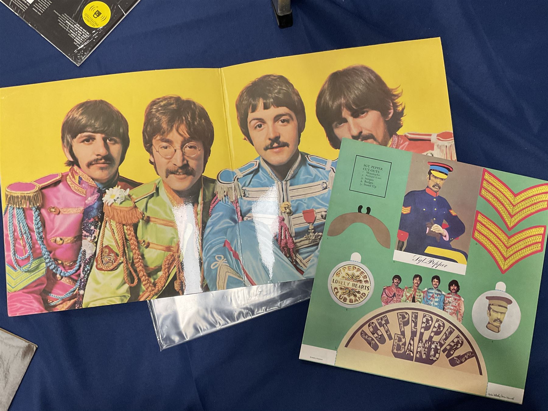 The Beatles vinyl LPs including 'Past Masters', 'Sgt Peppers Lonely Hearts Club Band', 'Rubber Soul', 'Let It Be', 'Yellow Submarine Songtrack' etc (23)