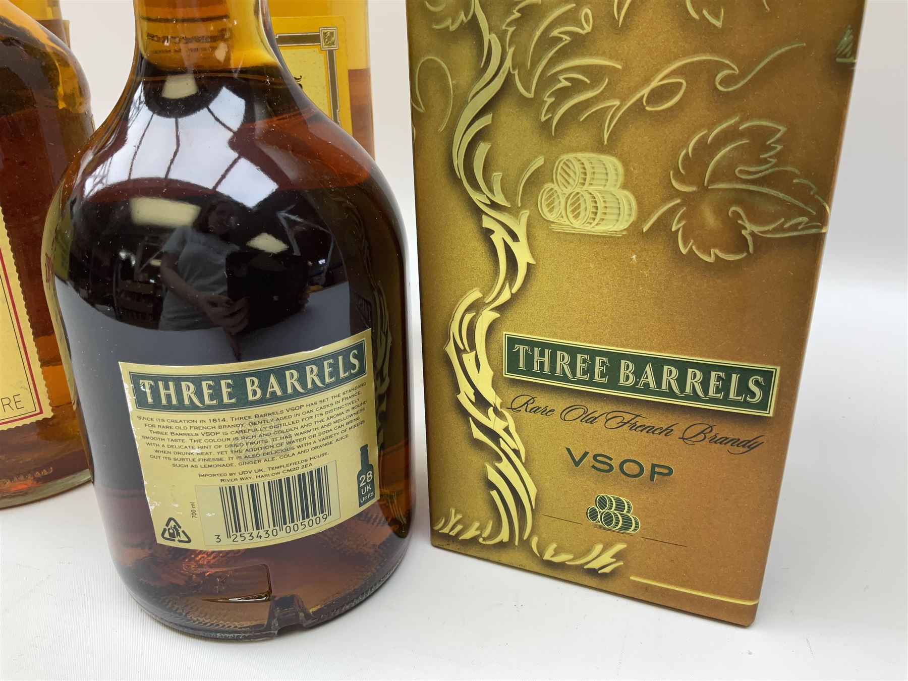 Mixed alcohol comprising Old Inverness Aged Scotch whisky, J.G.Thomson & Co, two bottles of White Horse Fine Old Scotch whisky, Three Barrels VSOP French Brandy in box etc, five bottles, various contents and proofs