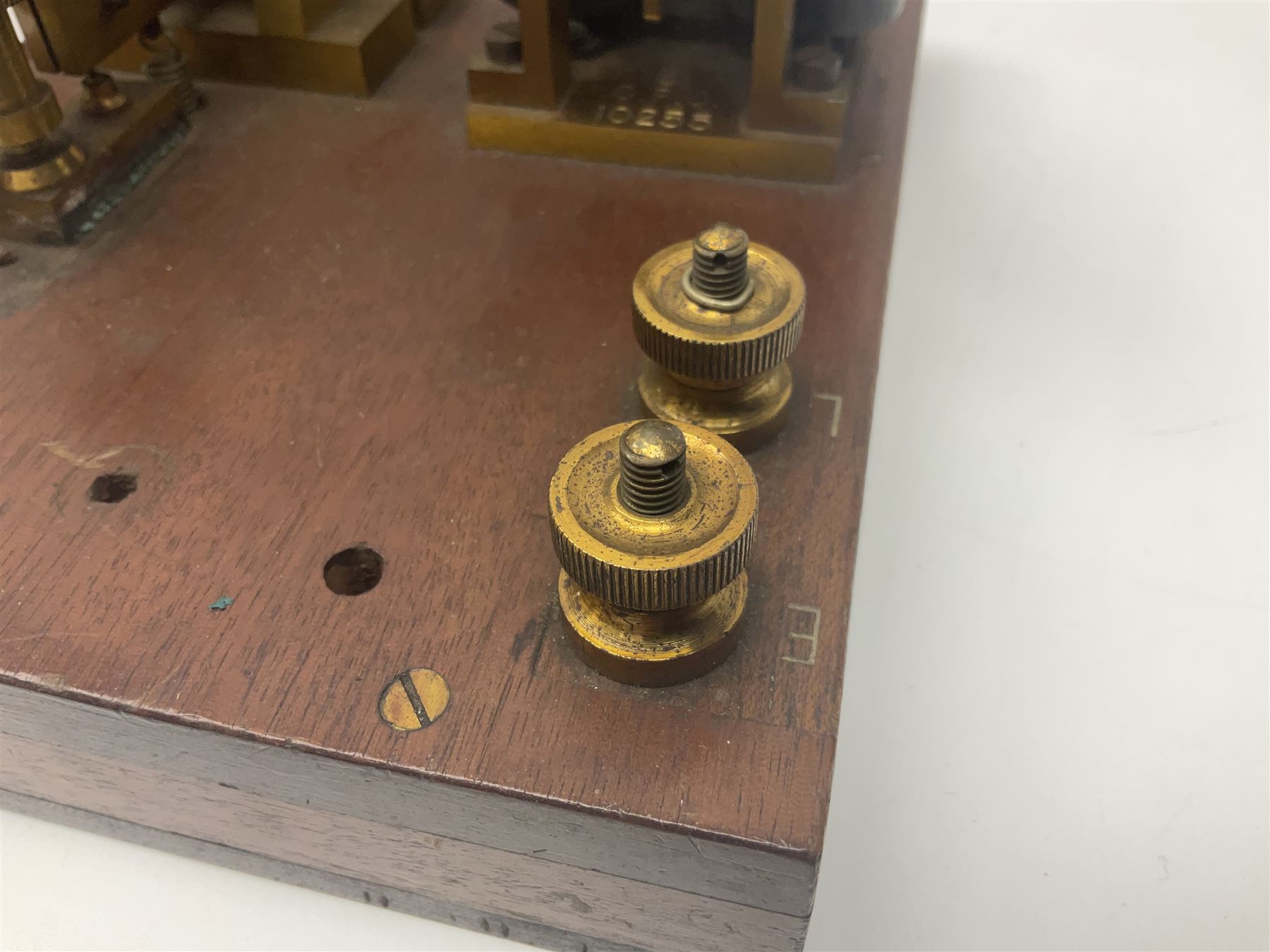 GPO telegraph morse code machine, marked GPO 10235 and Baseboard.S.C.MKII, in wooden carry case, case H16cm, L26cm 