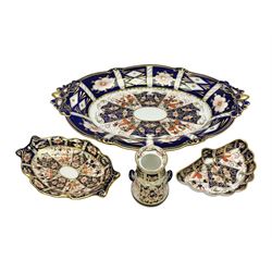  Royal Crown Derby 2451 Imari pattern oval dish of lobbed form together with two trinket dished and miniature milk churn, large dish L30cm, D20cm 