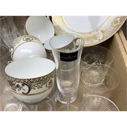 Noritake tea service, together with a collection of glasses, lazy susan entree dish and other collectables, three box 