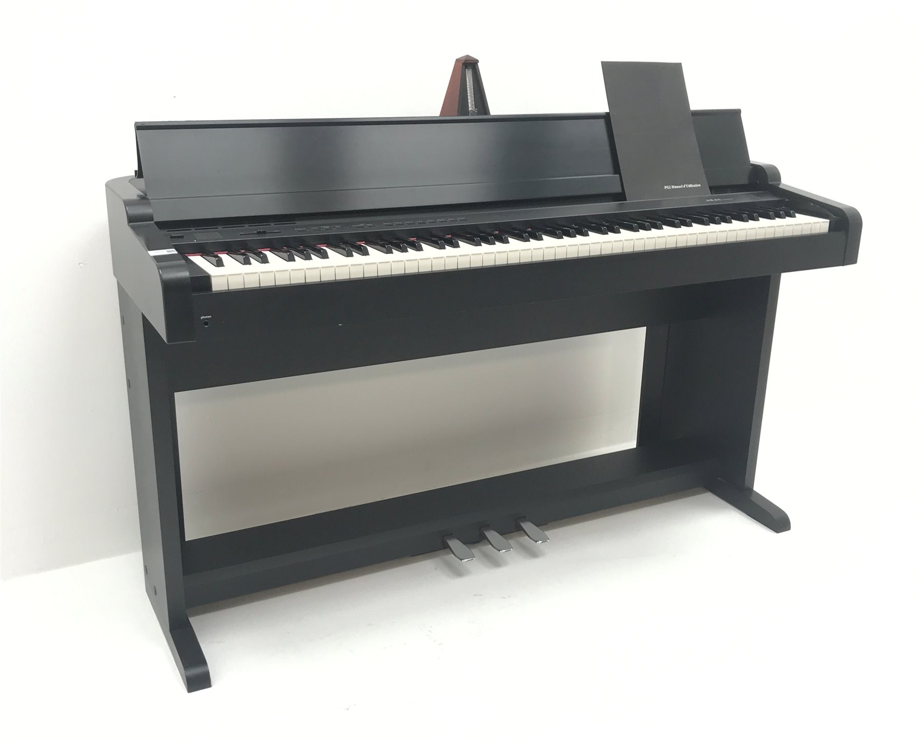 Akai professional PG2 electric piano W138cm with accessories