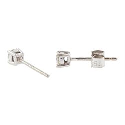 Pair of 18ct white gold round brilliant cut diamond stud earrings, Sheffield 2000, total diamond weight approx 0.30 carat