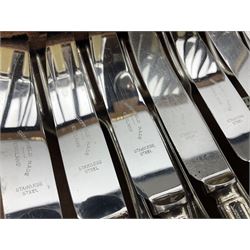 Twelve place setting canteen of cutlery by Lee & Wigfull Ltd, cased in an oak  chest, with key, meat carvers are missing, H18cm, L44cm 