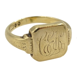 9ct gold signet ring, approx 6.1gm