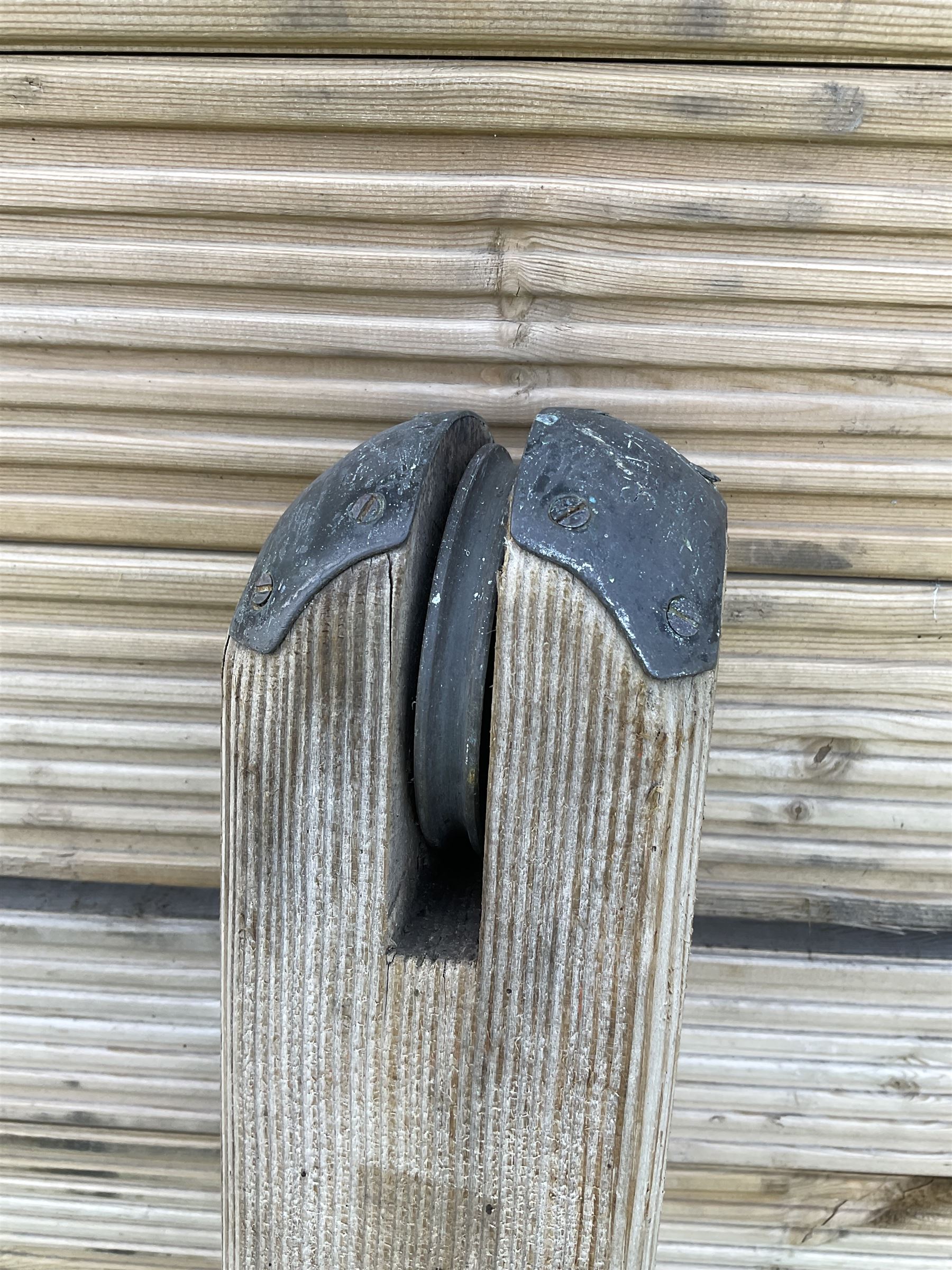 Pair of Edwardian cast iron and wood tennis posts, with net - THIS LOT IS TO BE COLLECTED BY APPOINTMENT FROM DUGGLEBY STORAGE, GREAT HILL, EASTFIELD, SCARBOROUGH, YO11 3TX