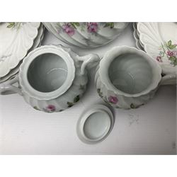 Limoges Haviland pattern coffee service for eight, comprising coffee pot, covered sucrier, milk jug, dessert plates, cups and saucers (27)