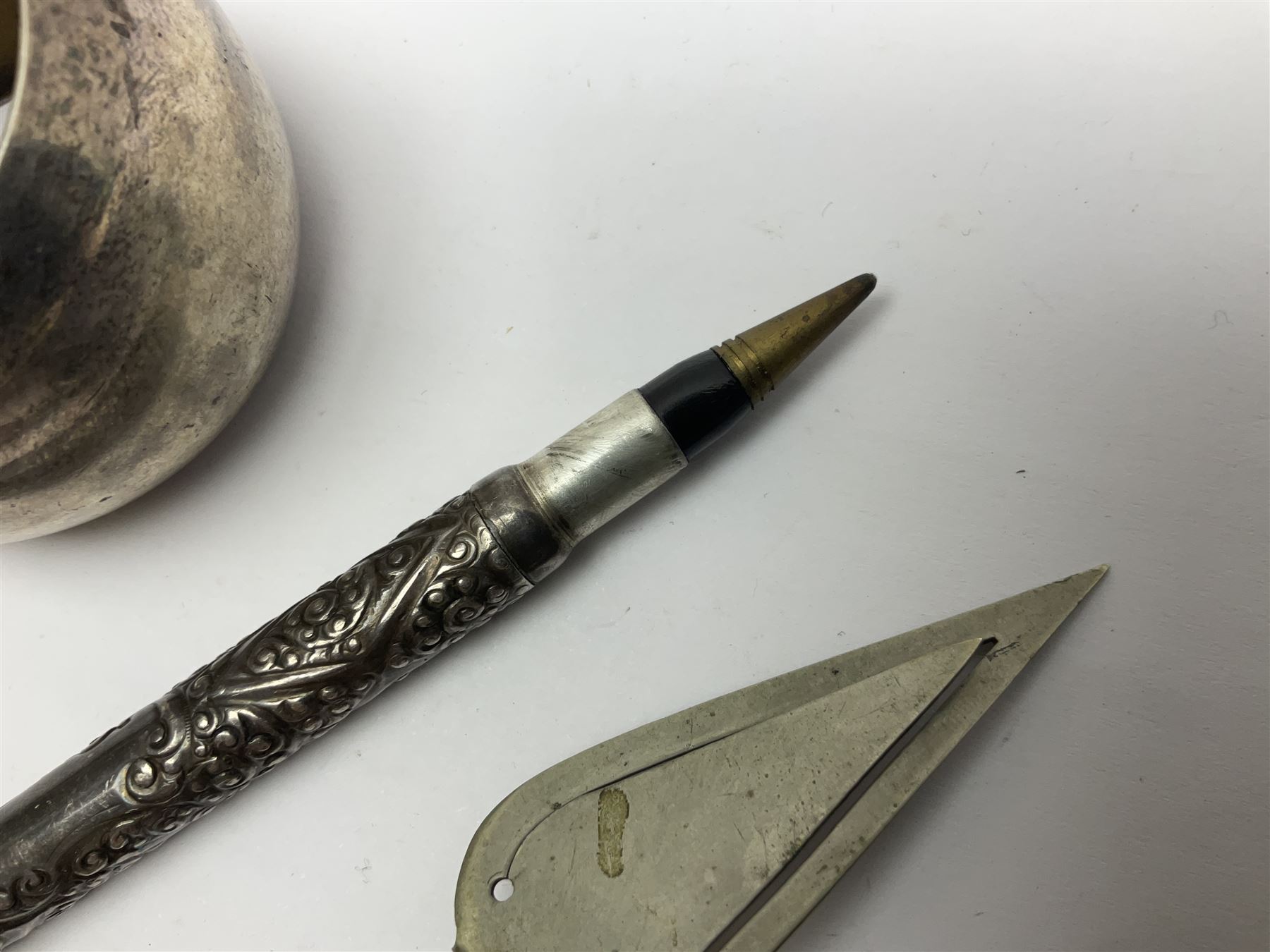 14ct gold coral stick pin, together with six pre-1947 silver halfcrown coins, silver napkin ring, silver mounted pen and other collectables