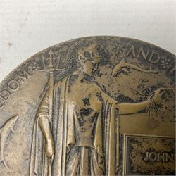WW1 bronze memorial plaque named to John Hunt