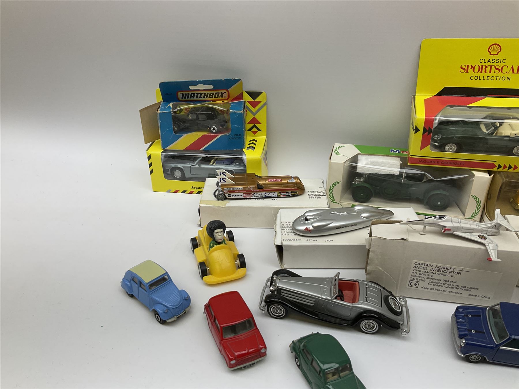 Various makers fourteen boxed and thirteen unboxed modern diecast