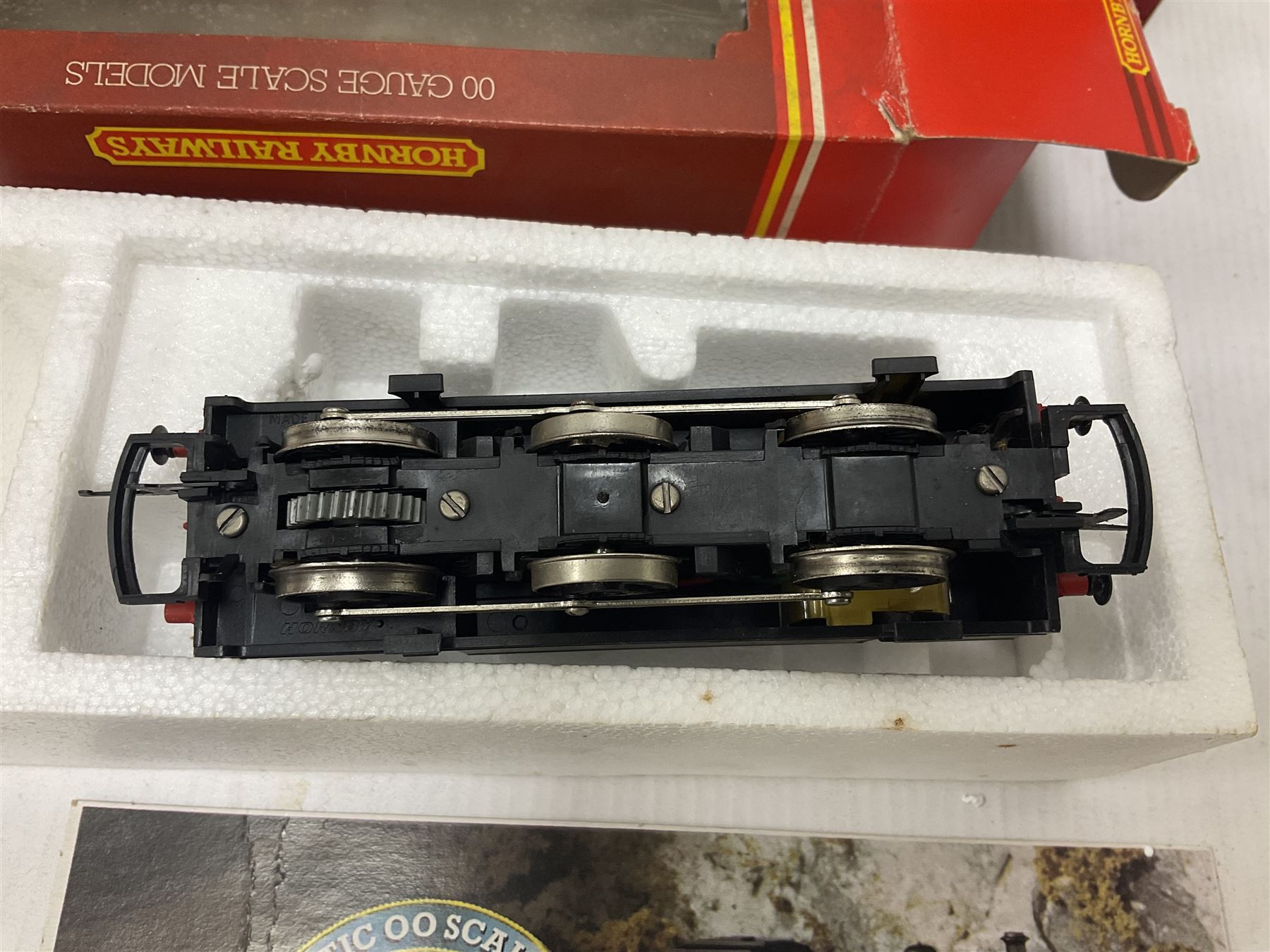 Hornby ‘00’ gauge - LBSC Class A1 0-6-0 ‘Brighton Works’ Terrier locomotive no.32635; LBSC E2 Class 0-6-0 tank locomotive no.100; BR Class 3F Jinty 0-6-0 tank locomotive no.47480; Caledonian ‘Pug’ Class 0-4-0 Saddle Tank locomotive no.270; GNR Class J13 0-6-0 Saddle Tank locomotive no.1247; LNER Class J83 0-6-0 locomotive no.8477; Class J52 0-6-0T locomotive no.68831 in BR black; in original boxes; BR Black 0-4-0 locomotive no.56025, in ‘Smokey Joe’ box; two further loose locomotives comprising ‘Waddon’ 0-6-0 locomotive no.54 and Caledonian Railway 0-4-0 locomotive no.270 (10) 