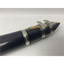 Yamaha 26II five-piece clarinet, serial no.027761; in fitted case with accessories