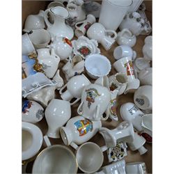 Collection of crested ware including Arcadian, Grafton, Shelley, Gemma, etc