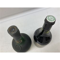 Mixed alcohol including, Carte Noire Cellien des Dauphins 1990 red wine, 75cl 13.5% vol, Dujardin Golden Keys blended grape brandy, contents and unknown proof, Special Reserve fine Scotch whisky, 1l, 43% vol and two others of various contents and proof 