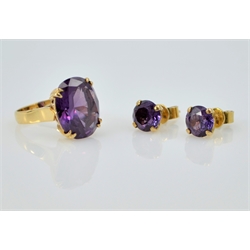 Large amethyst gold ring stamped 585 14K and pair matching ear-rings