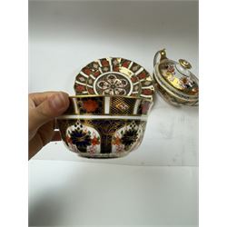 Royal Crown Derby 1128 Old Imari pattern, teacup and saucer, plate with fluted edge and open sucrier, together with spode twin handled sucrier