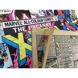 The Uncanny X-Men Marvel comics (1978-1982), including No. 112, British price variant newsstand edition, and Nos 136, 140, 150, 151, 156, 157, 160, 161 and 162, mixed cents and pence prices (10)