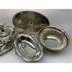 A group of silver plate, to include a large oval tray with pierced gallery, L62cm, smaller oval tray, shaped and pierced swing handled basket, fluted bowl upon stepped foot, and teawares to include teapot, coffee pot, twin handled sucrier and cream jug all marked Viners, etc. 