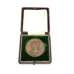David Livingstone (1813-1873) commemorative medallion celebrating the Centenary of his birth, by Allan Wyon, struck on the Centenary of Livingstone's birth in 1913, in original maroon case 'Livingstone Centenary 1913' to the lid