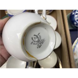 Spodes velamour twin handled mantel vase, together with Royal Doulton wash stand set, Royal Worcester coffee cans and saucers and other ceramics, in six boxes 