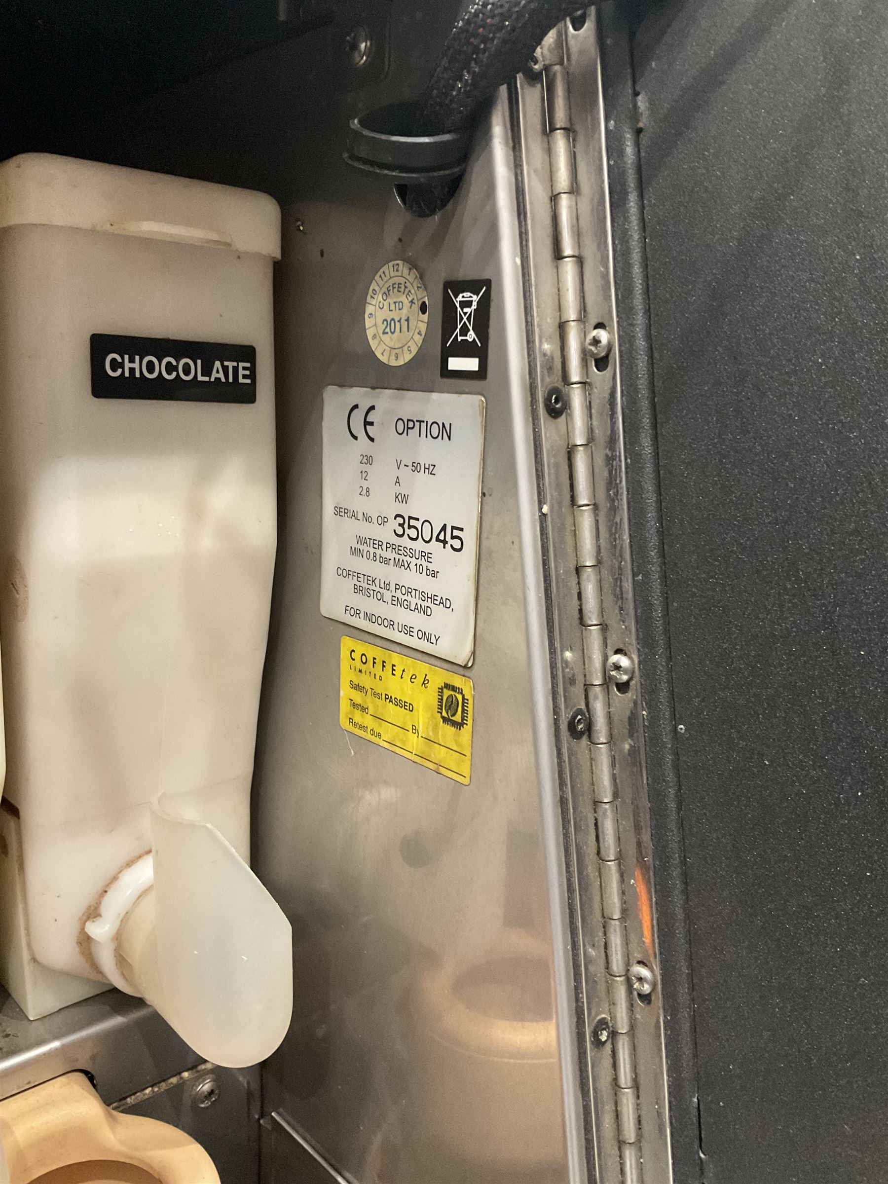 CoffeTek coffee and hot drinks vending machine - not working/spares or repairs THIS LOT IS TO BE COLLECTED BY APPOINTMENT FROM DUGGLEBY STORAGE, GREAT HILL, EASTFIELD, SCARBOROUGH, YO11 3TX