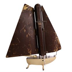 Bunting Electric Company, - Art Deco heater styled as a sailboat, circa 1930, marked Bunting to the body, H75cm 